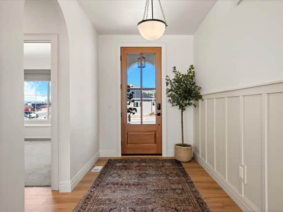 The Hyde Park Mountain Home